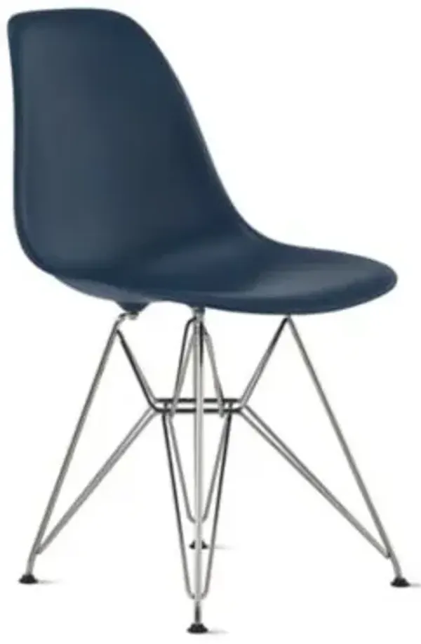 Eames Molded Plastic Armchair - Dowel Base
