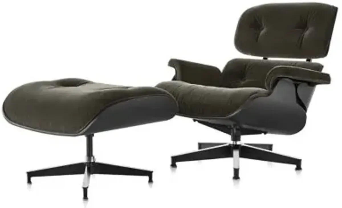 Eames Lounge Chair with Ottoman in Mohair Supreme