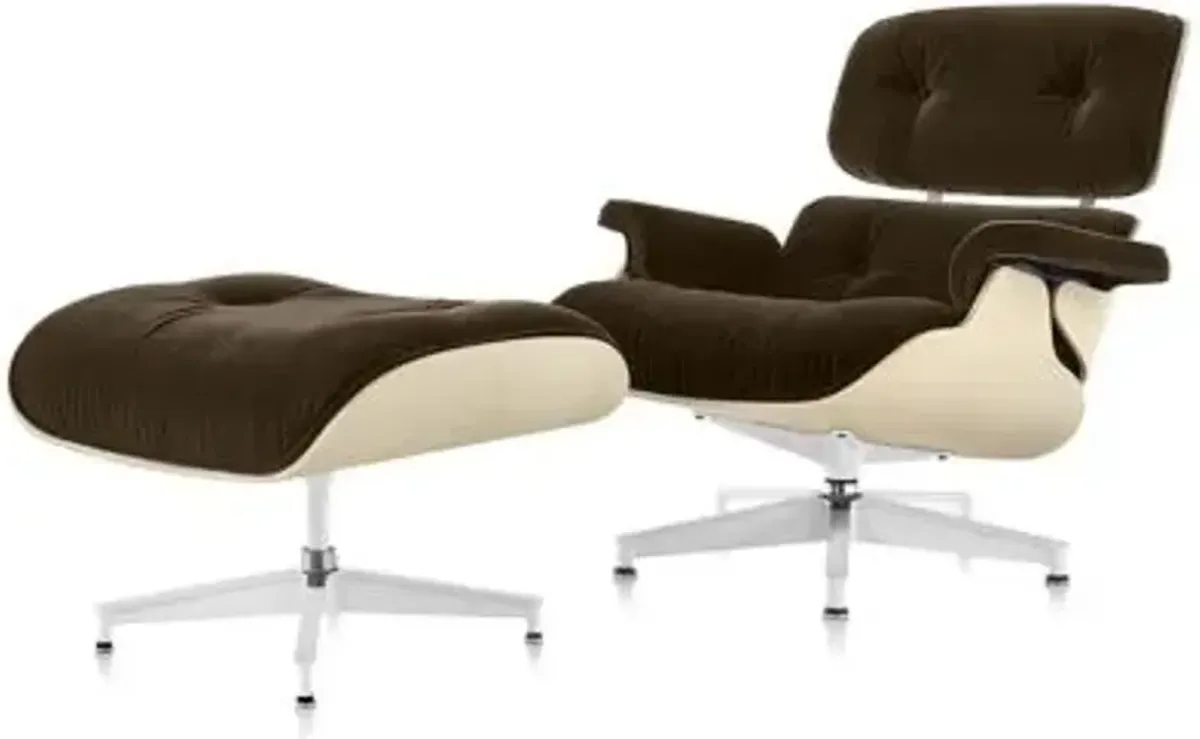 Eames Lounge Chair with Ottoman in Mohair Supreme