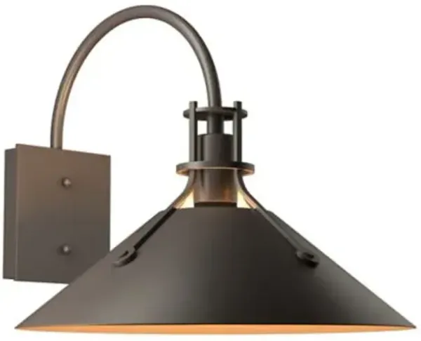 Henry Outdoor Wall Sconce