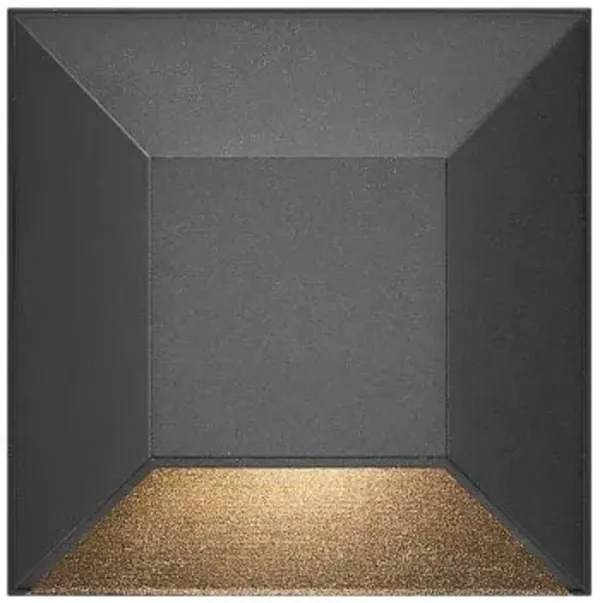 Nuvi Landscape Step Light