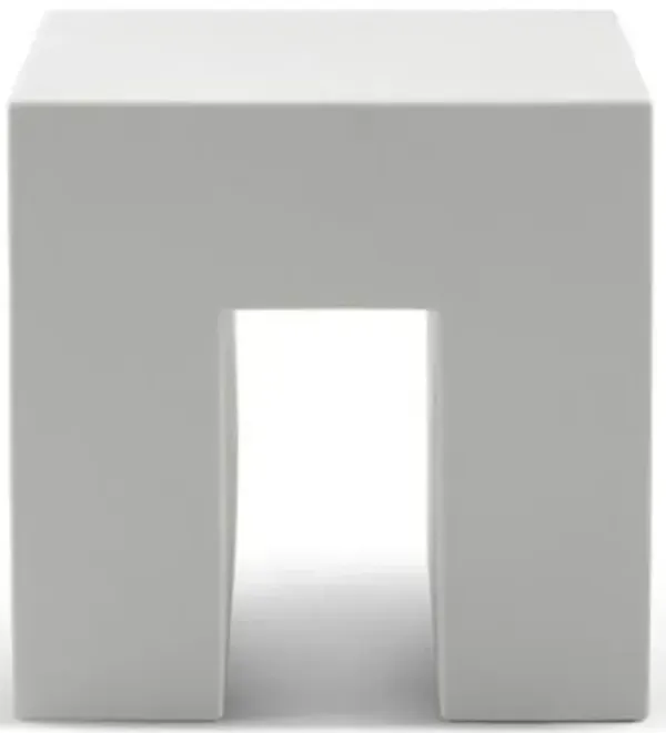 Vignelli Cube