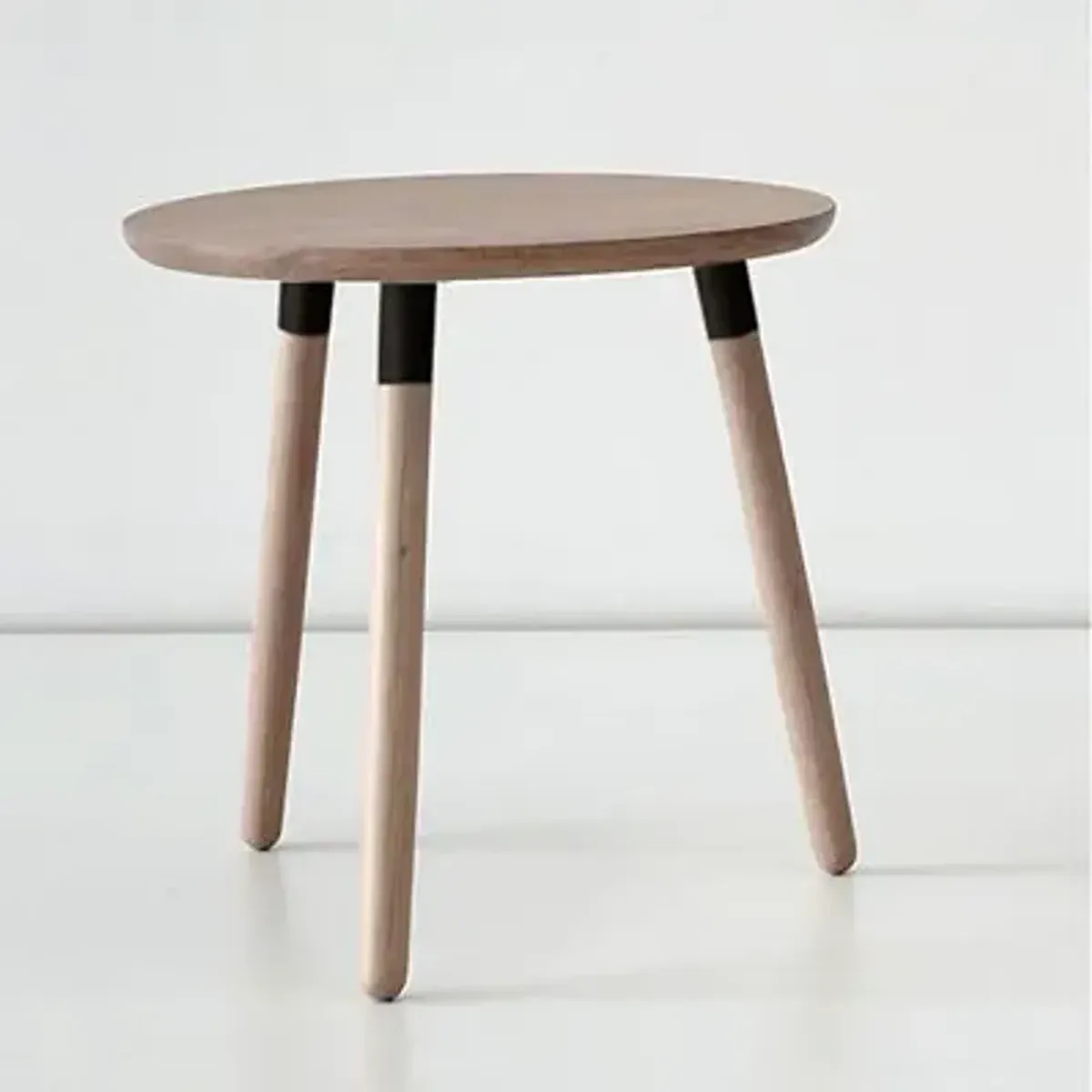 Crescenttown Short Side Table