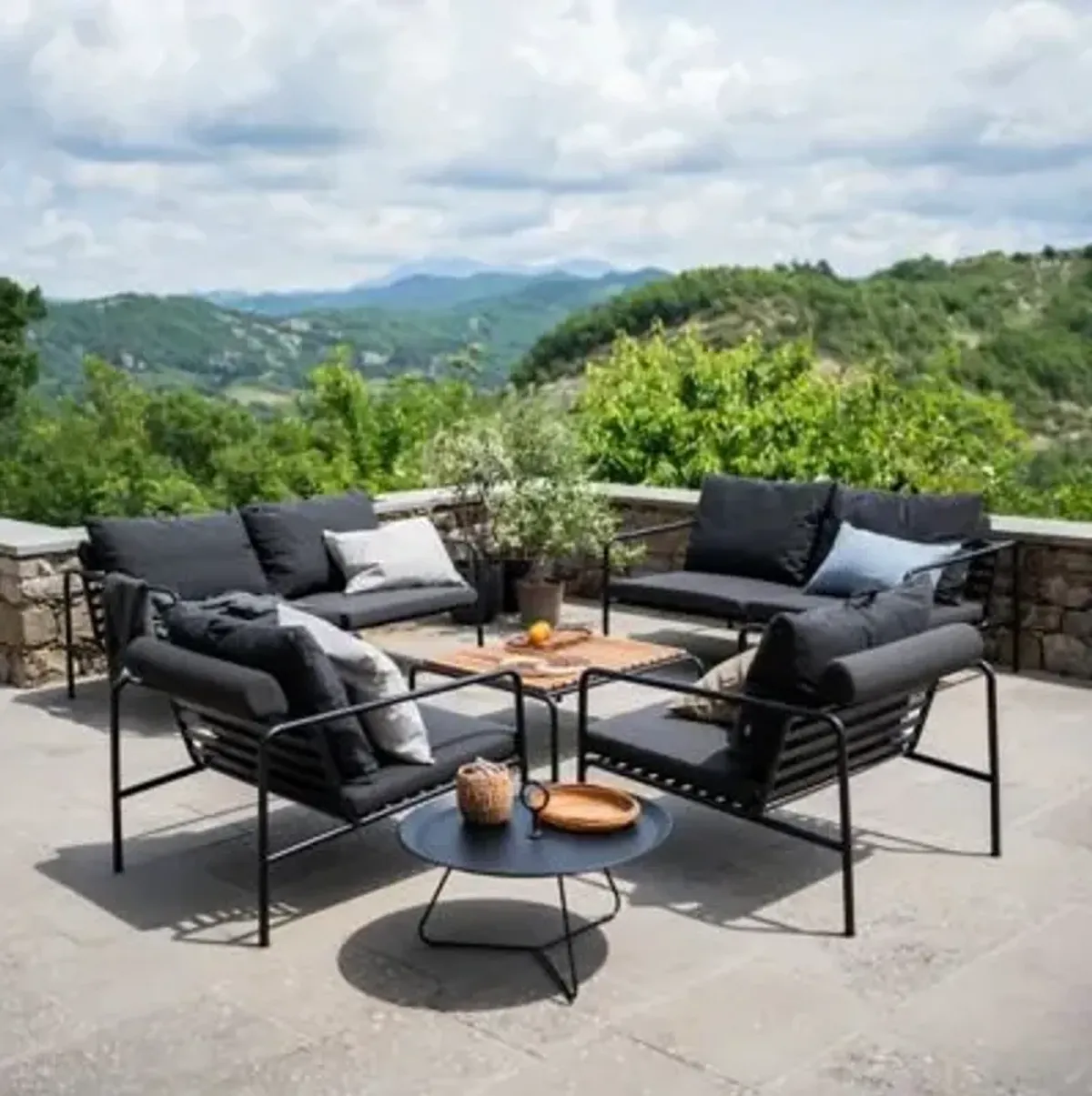 Eyelet Outdoor Tray Table