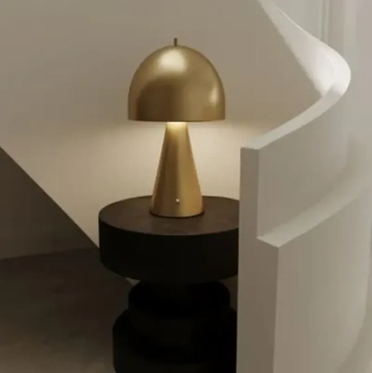 Hopkinton Rechargeable LED Table Lamp