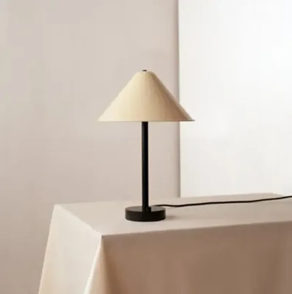 Eave Table Lamp