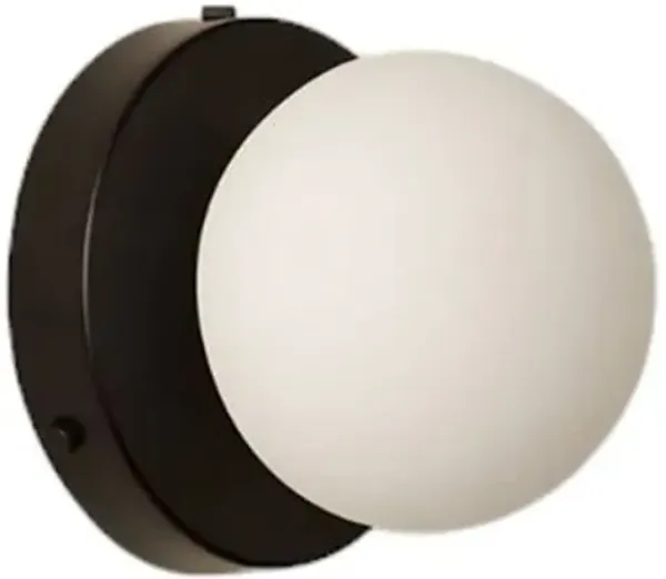 Orb 4 Outdoor Wall / Flushmount