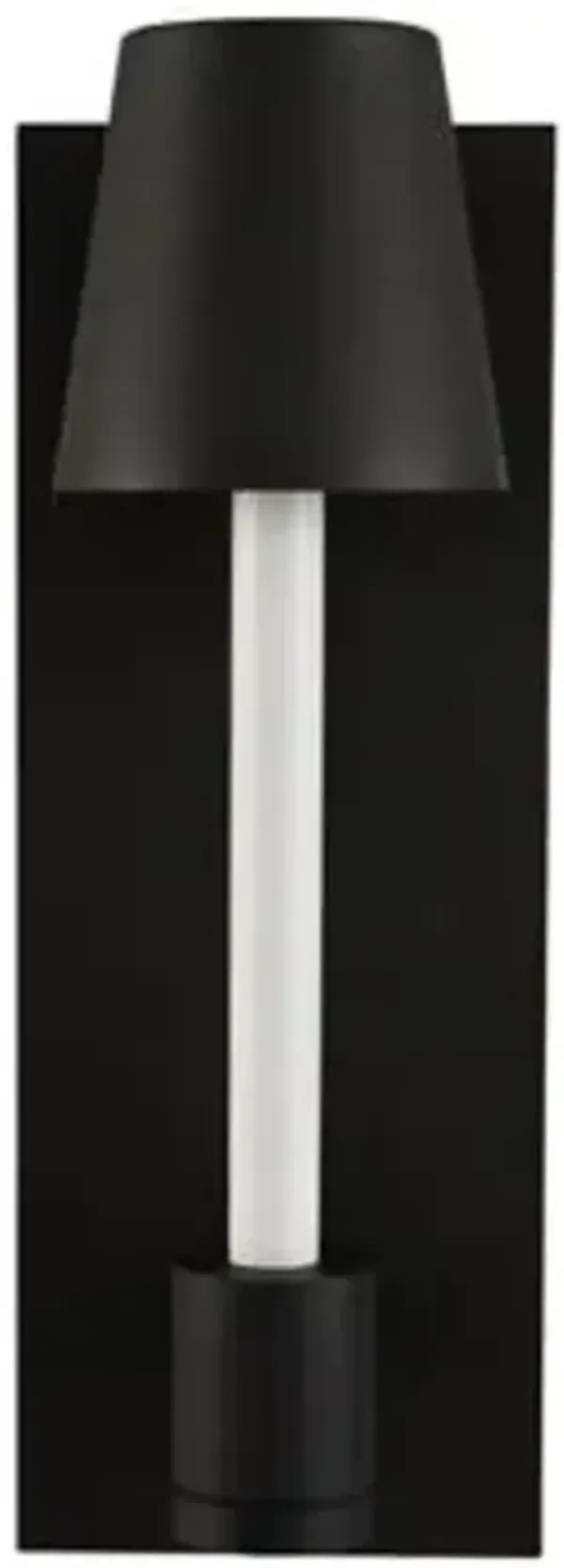 Candelero LED Outdoor Wall Sconce