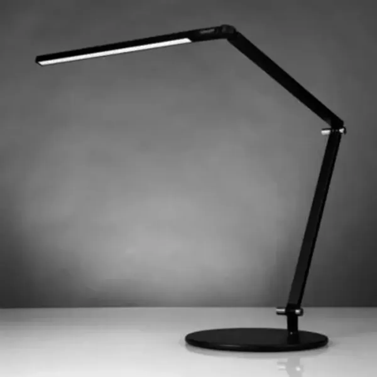 Koncept Z-Bar LED Desk Lamp Gen 4