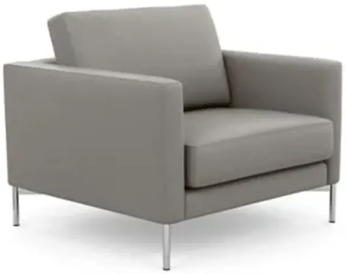 Divina Petite Lounge Chair