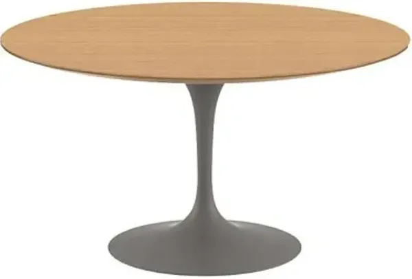 Saarinen Round Dining Tables