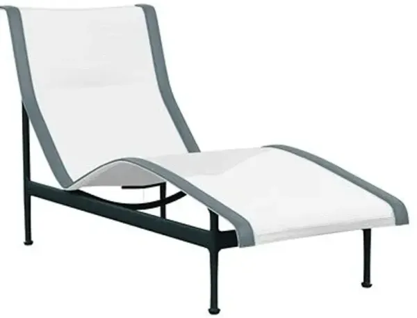 1966 Collection Contour Chaise