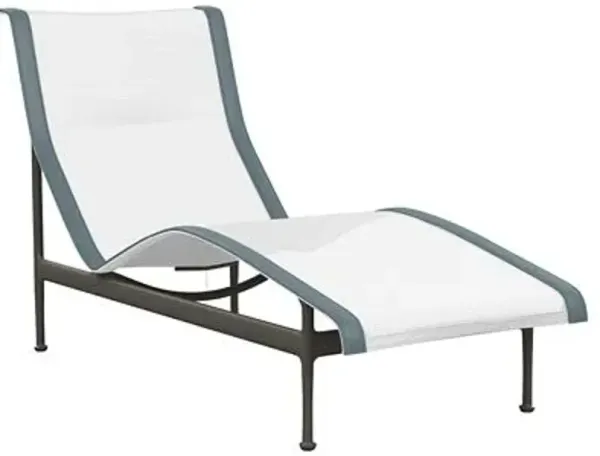 1966 Collection Contour Chaise