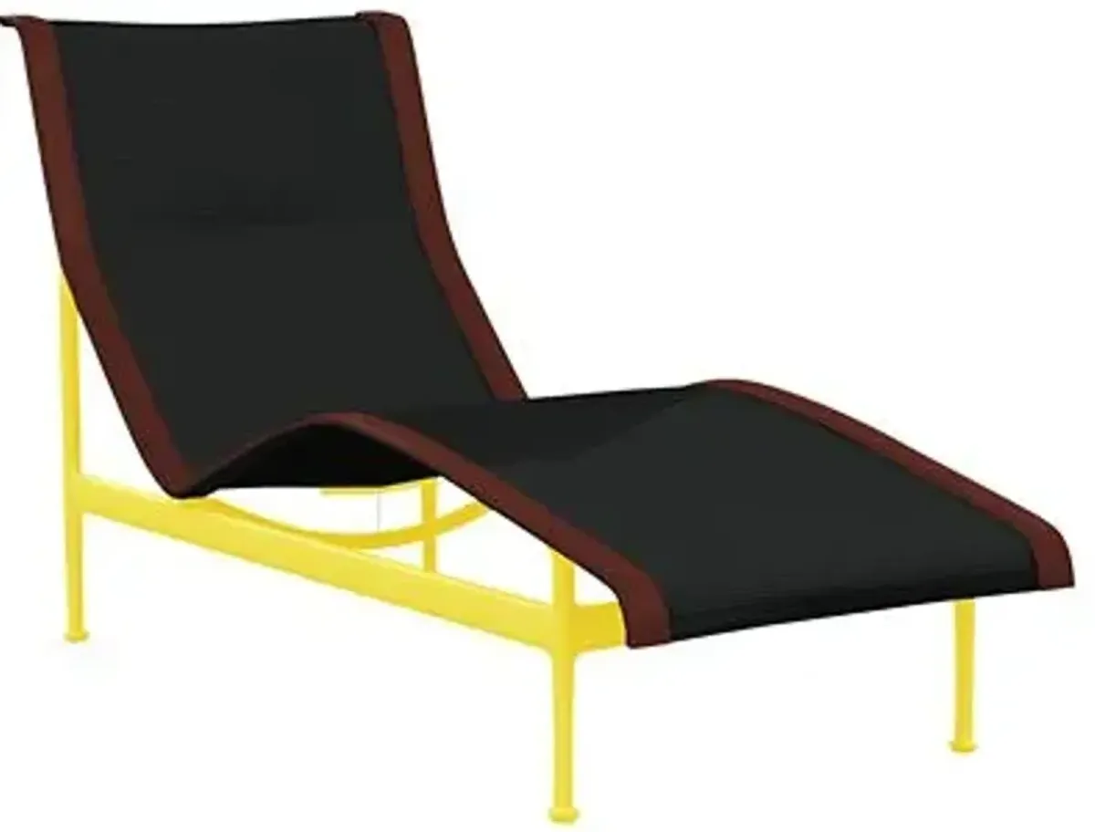 1966 Collection Contour Chaise