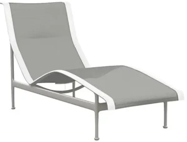 1966 Collection Contour Chaise