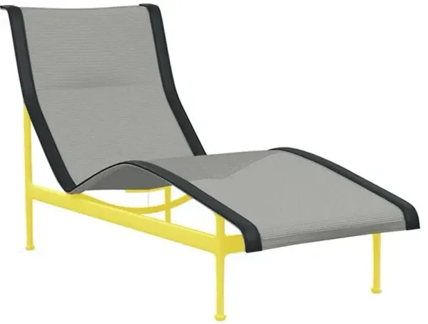 1966 Collection Contour Chaise
