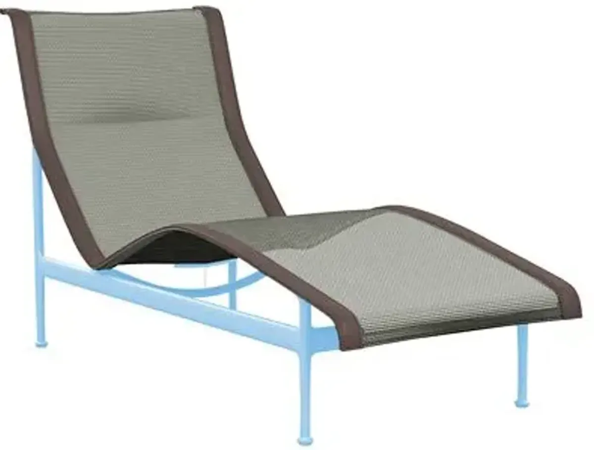 1966 Collection Contour Chaise