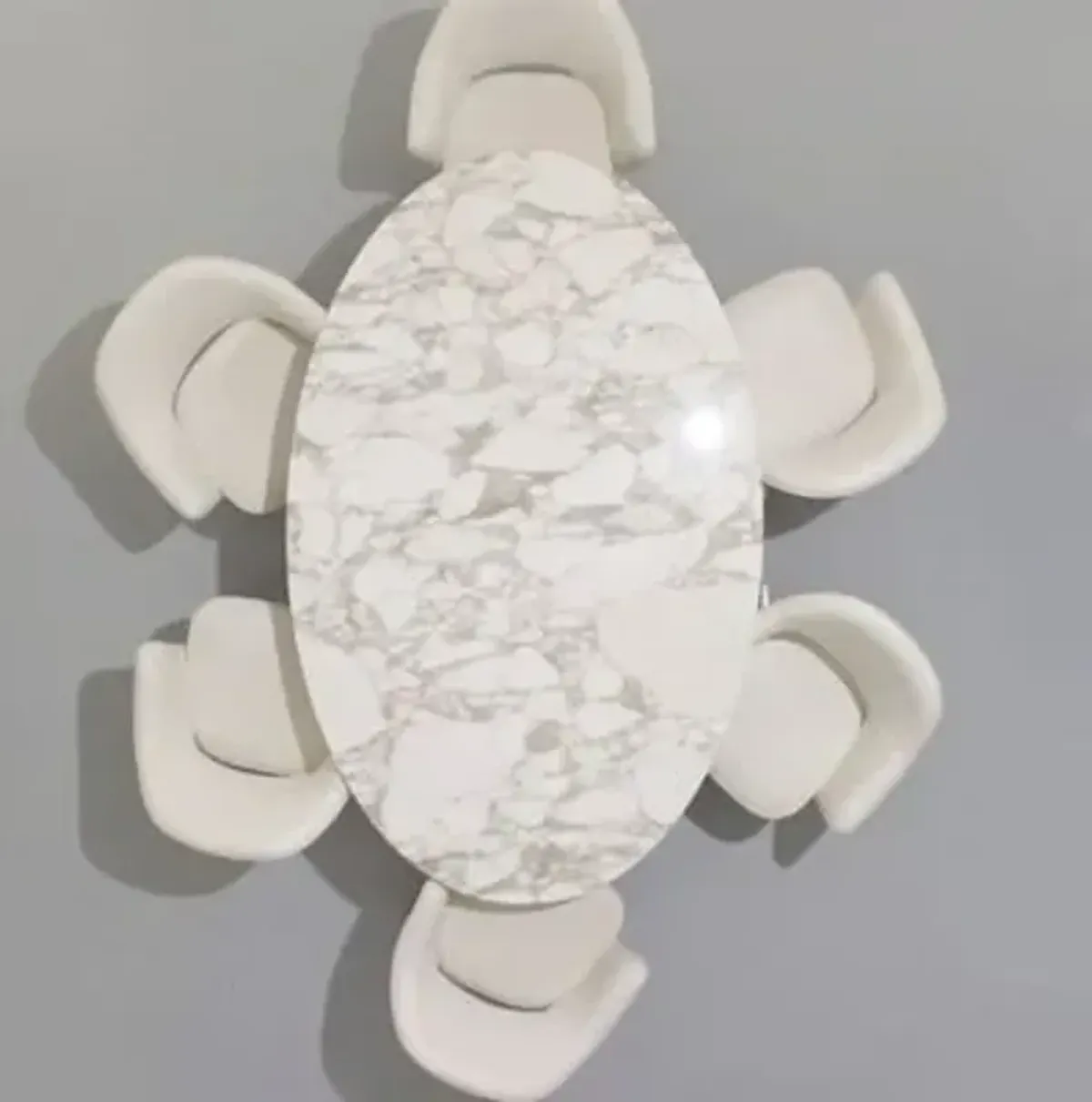 Saarinen Oval Dining Table