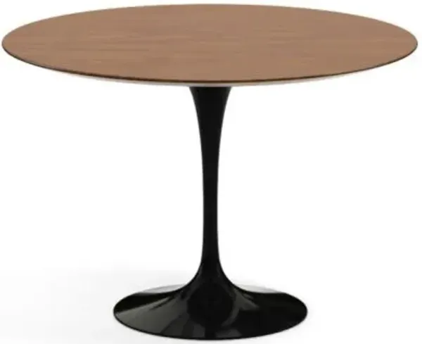 Saarinen Round Dining Tables