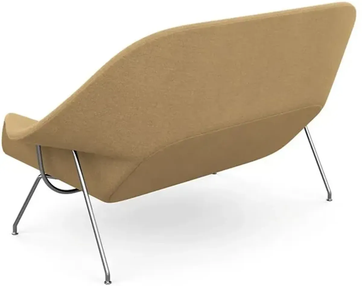 Saarinen Womb Settee