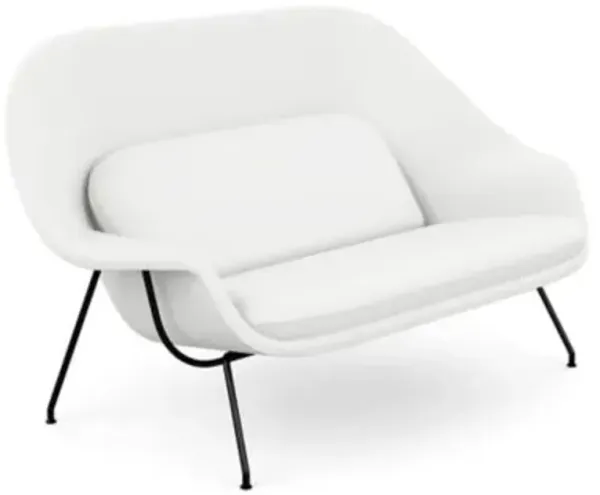 Saarinen Womb Settee