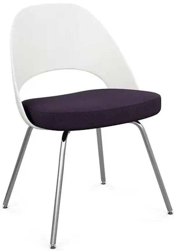 Saarinen Executive Chair with Plastic Back