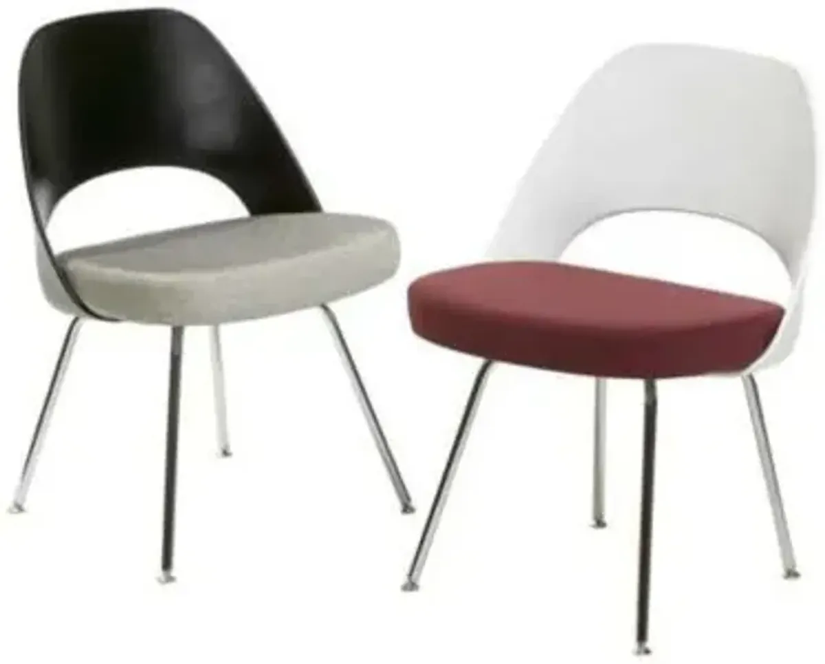 Saarinen Executive Chair with Plastic Back