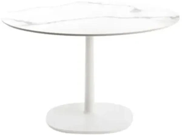 Multiplo Round Table