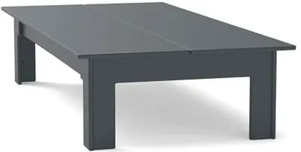 Fresh Air Outdoor Cocktail Table
