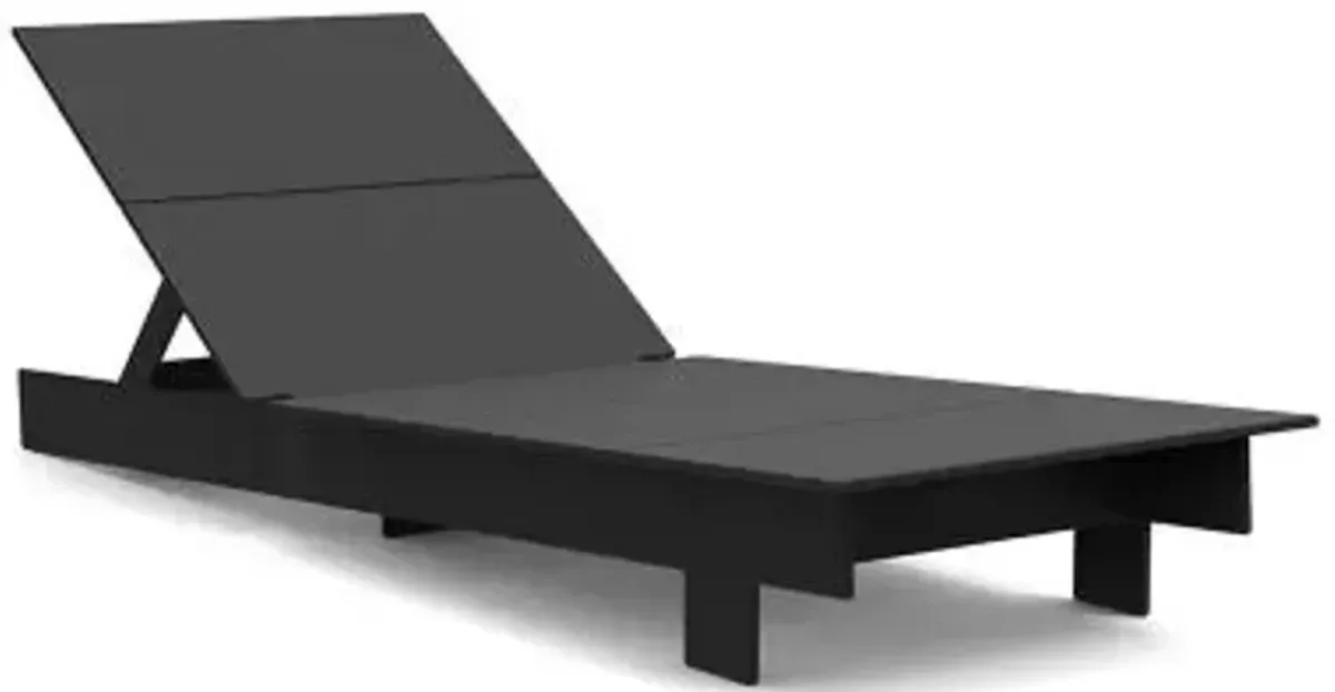 Lollygagger Outdoor Chaise