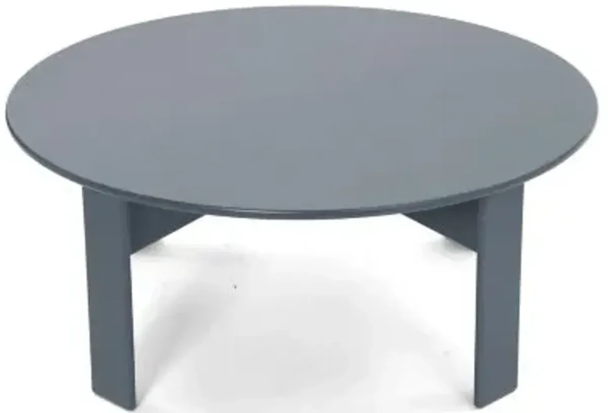 Lollygagger Outdoor Round Cocktail Table