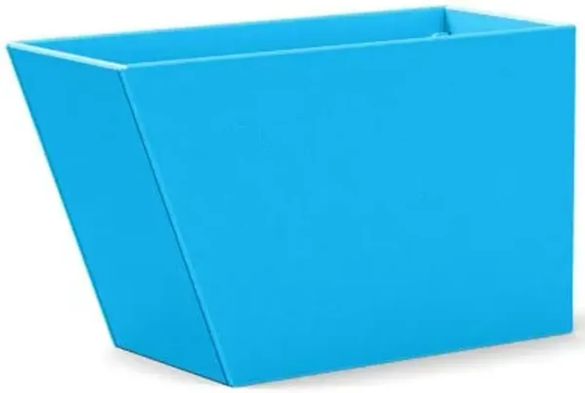 Tesselate Outdoor Jut Planter