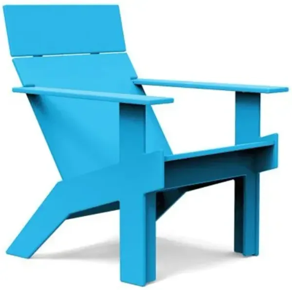Tall Lollygagger Outdoor Lounge Chair