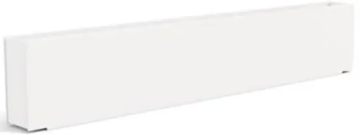 Mondo Outdoor Skinny Planter