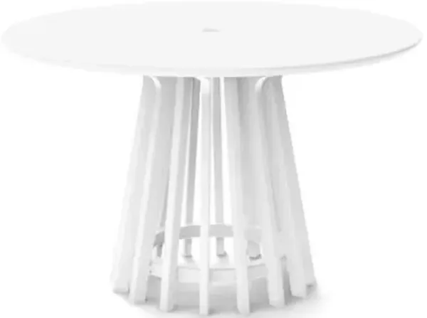 Good Company Outdoor Dining Table