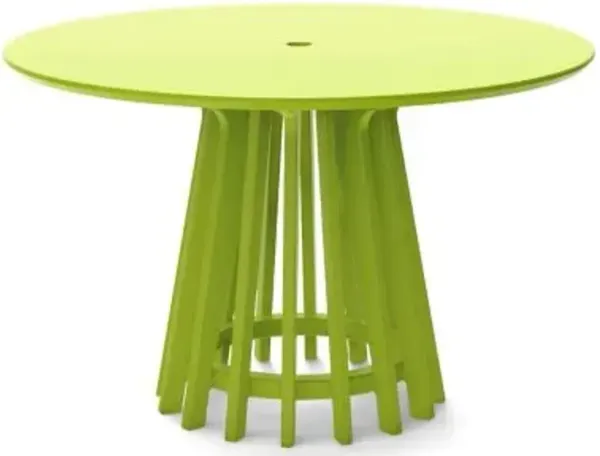 Good Company Outdoor Dining Table