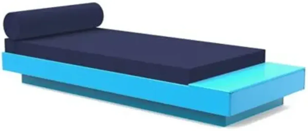 Platform One Outdoor Daybed with Table