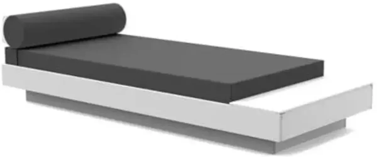 Platform One Outdoor Daybed with Table