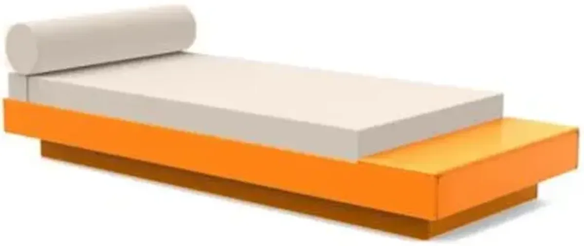 Platform One Outdoor Daybed with Table