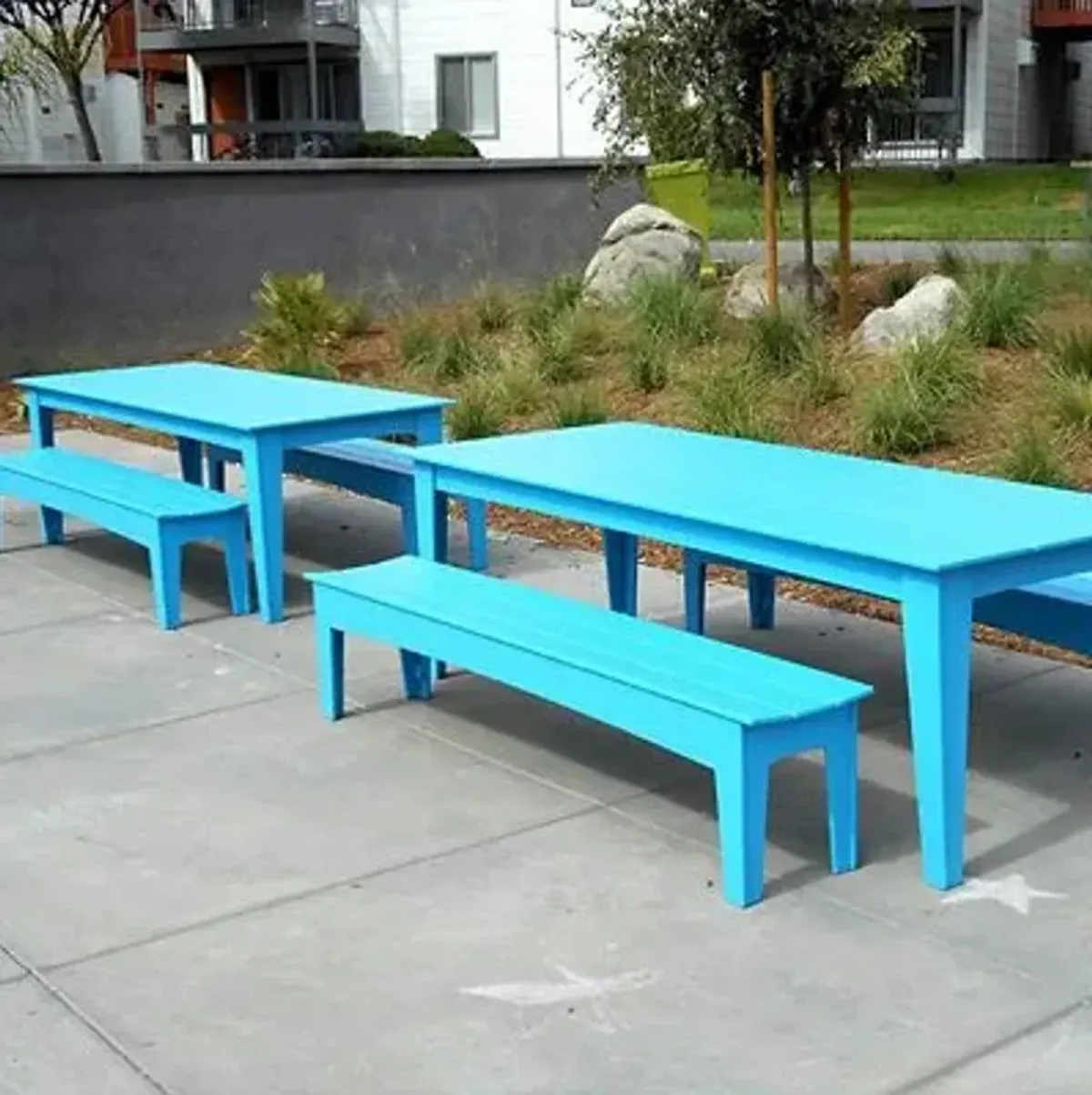 Alfresco Outdoor Dining Table with Umbrella Hole