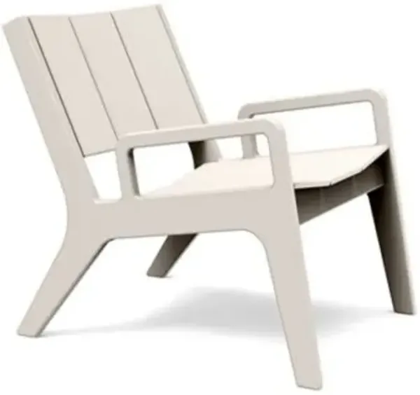 No. 9 Outdoor Lounge Chair