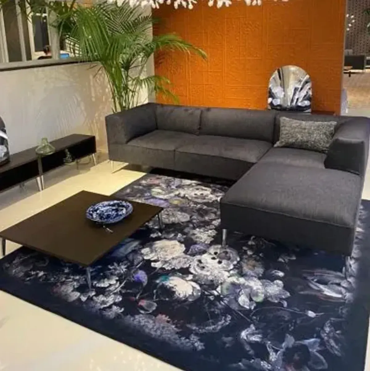 Eden Queen B&W Area Rug