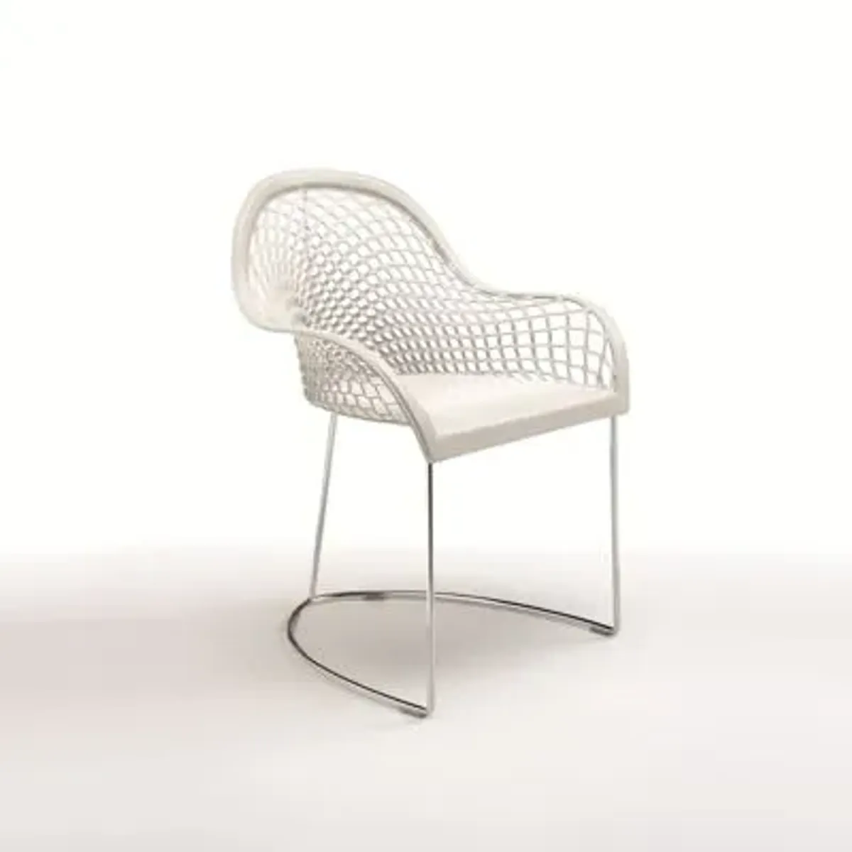 Guapa Arm Chair