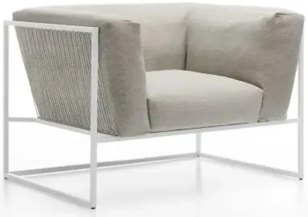 Arpa Indoor/Outdoor Lounge Chair