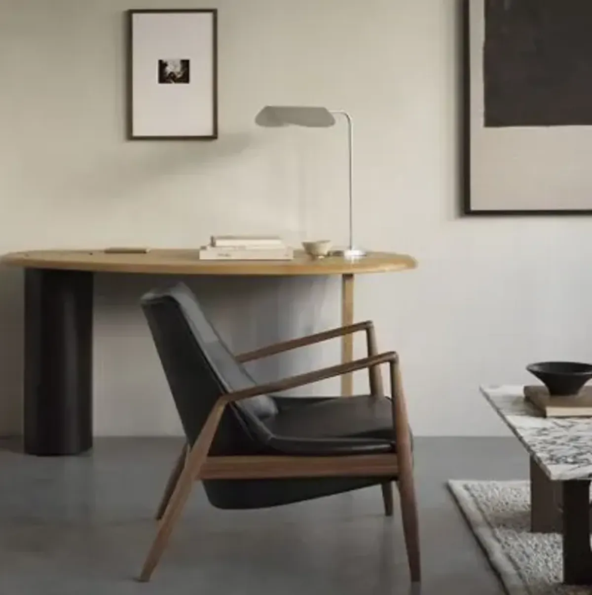 The Seal Low Back Lounge Chair
