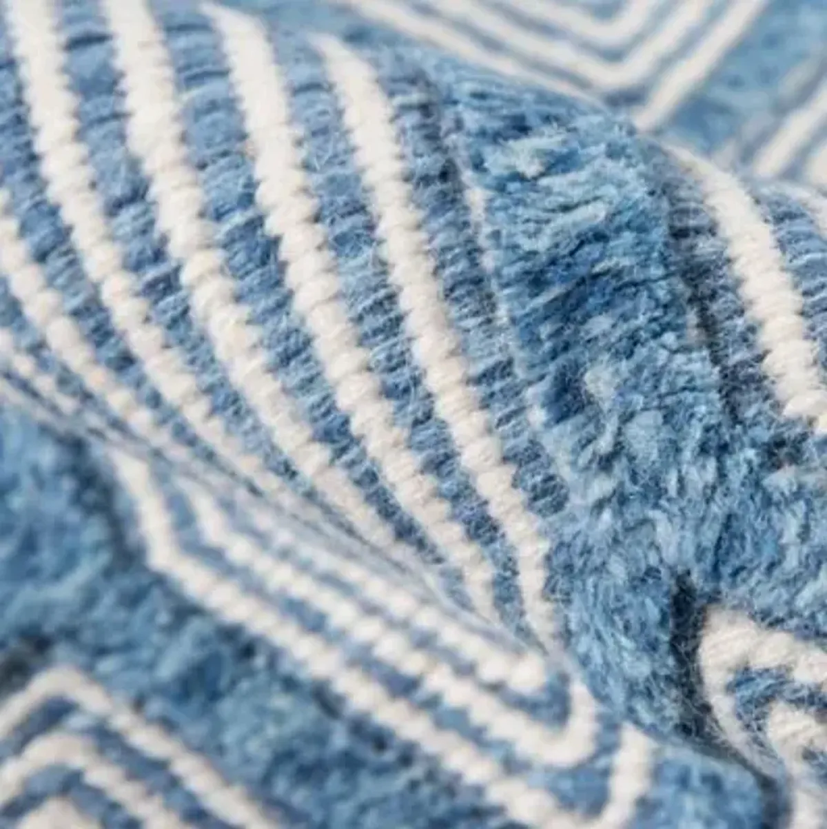 Langdon LGD-4 Cambridge Area Rug