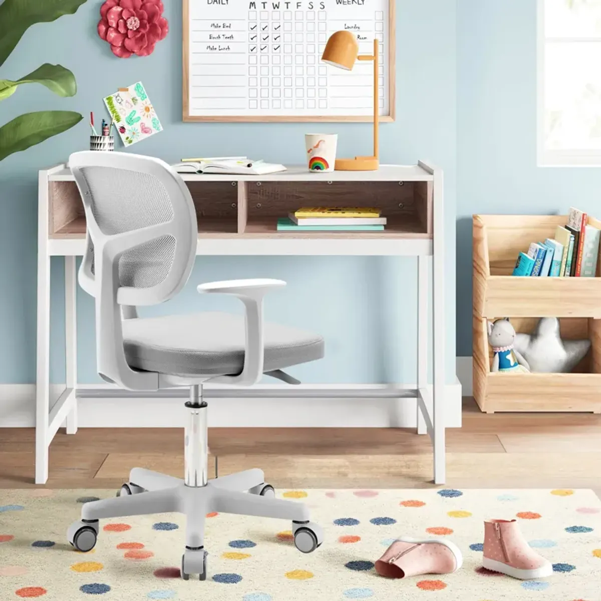 Adjustable Desk Chair with Auto Brake Casters for Kids