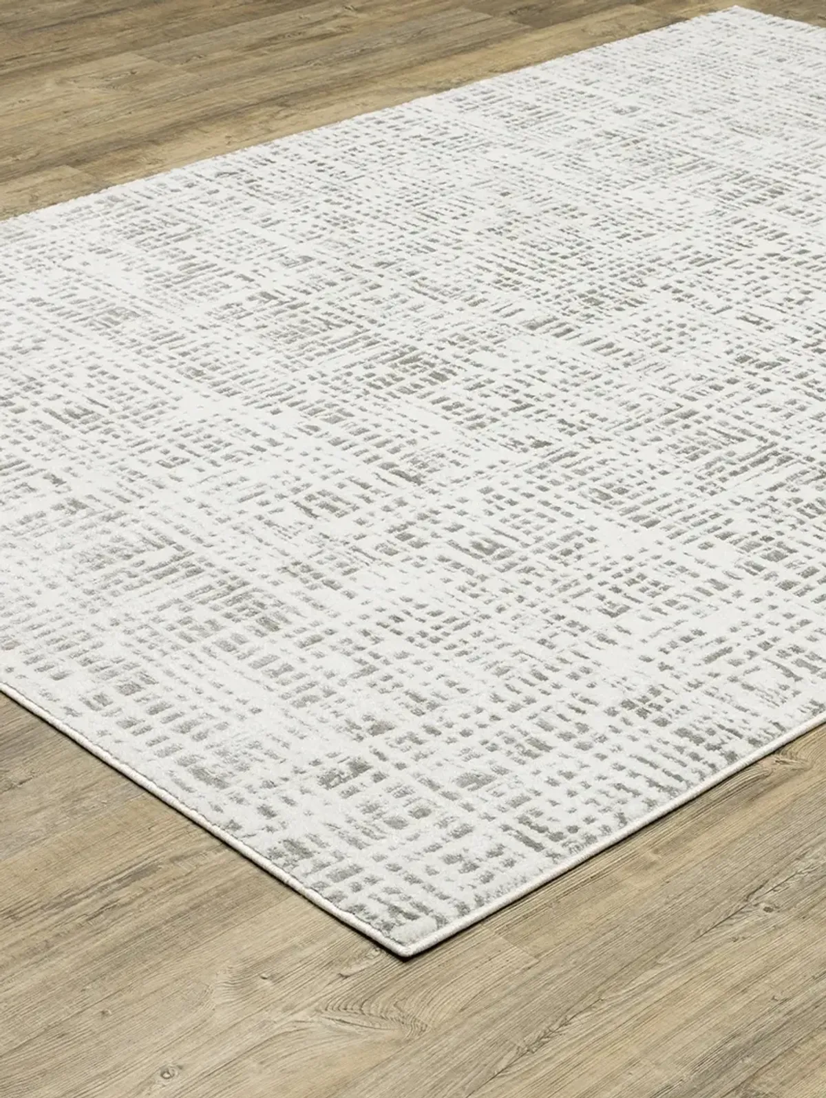 Montecito 6'7" x 9'6" White Rug