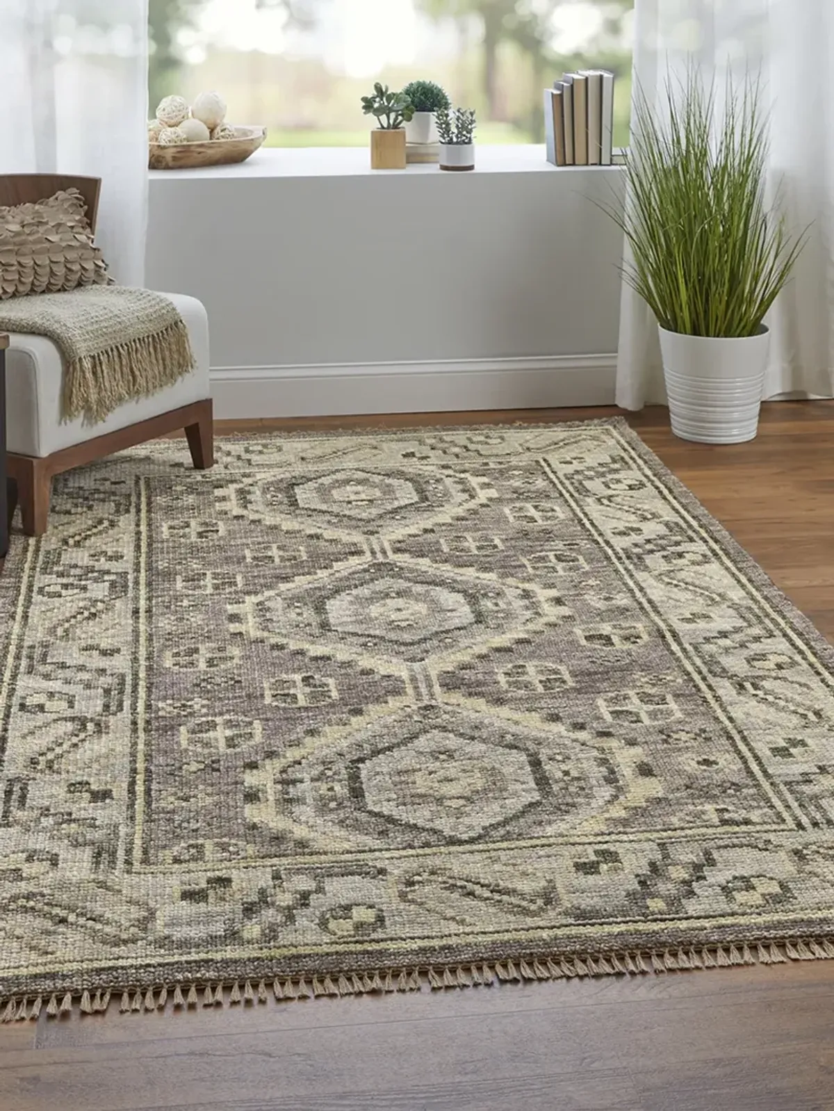 Fillmore 6943F 2' x 3' Brown/Gray Rug