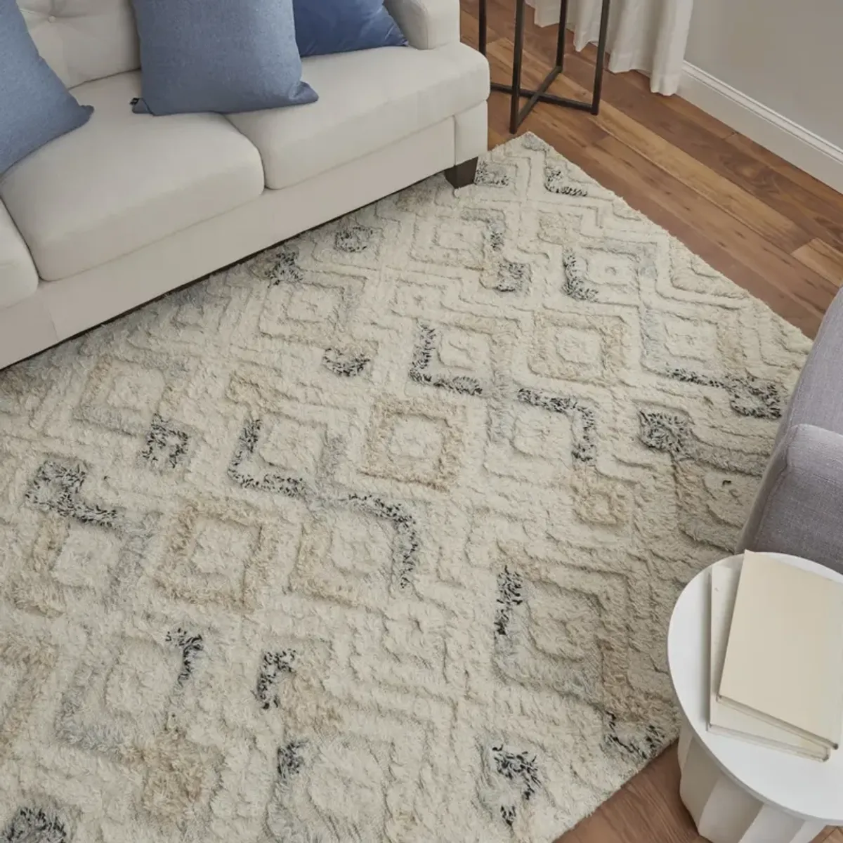 Anica 8004F Ivory/Gray/Black 9' x 12' Rug